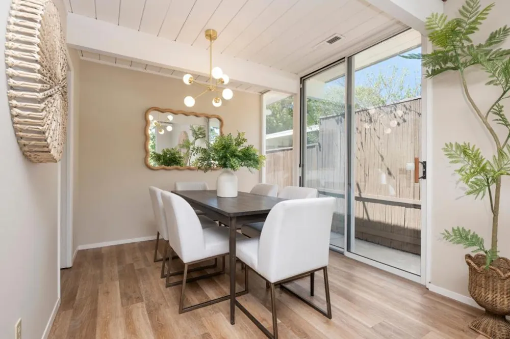 1199 Lyons Street Redwood City, CA 94061