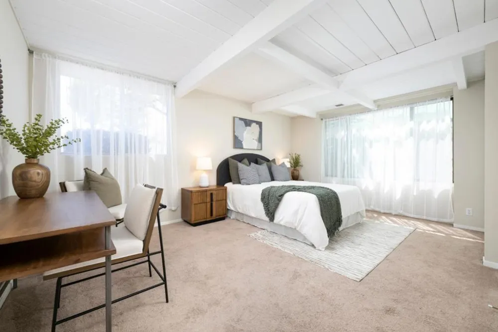 1199 Lyons Street Redwood City, CA 94061