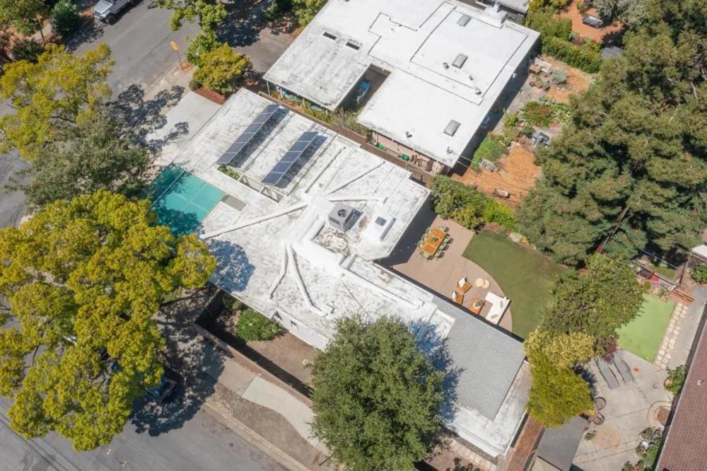 1199 Lyons Street Redwood City, CA 94061