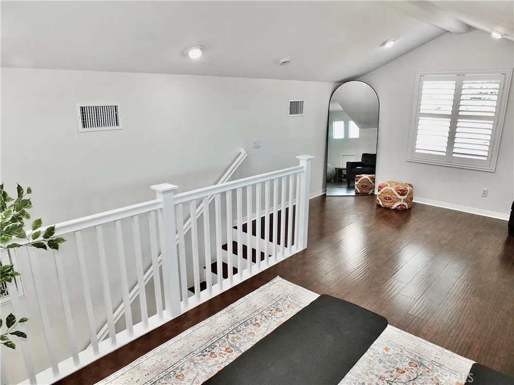 2471 Amelia Court Signal Hill, CA 90755