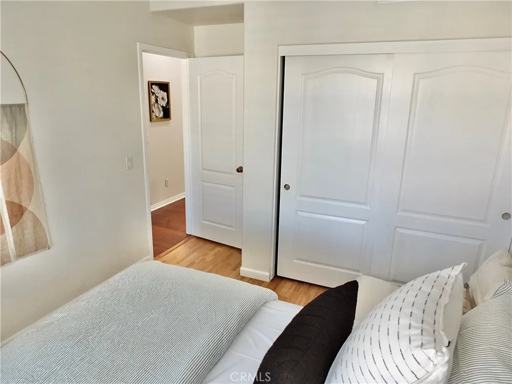 2471 Amelia Court Signal Hill, CA 90755