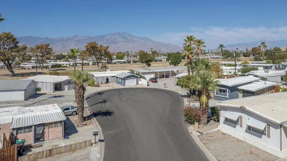 73400 Algonquin Place Thousand Palms, CA 92276