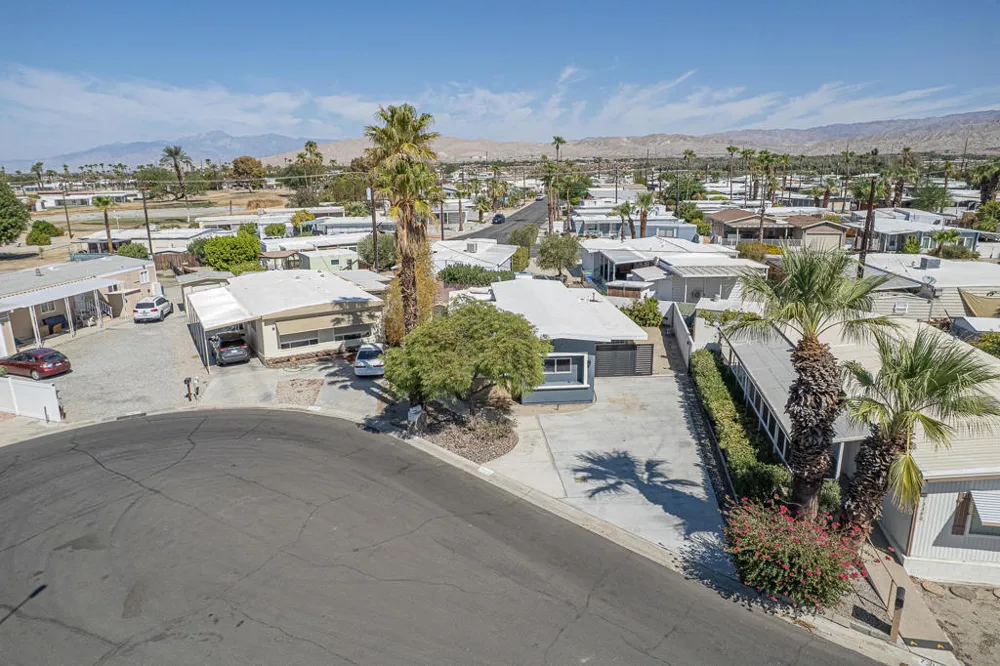 73400 Algonquin Place Thousand Palms, CA 92276