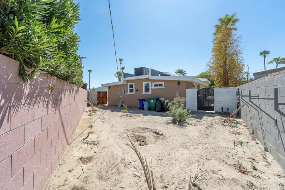 73400 Algonquin Place Thousand Palms, CA 92276