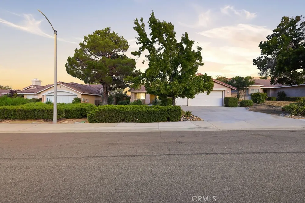 40324 Homeridge Palmdale, CA 93551