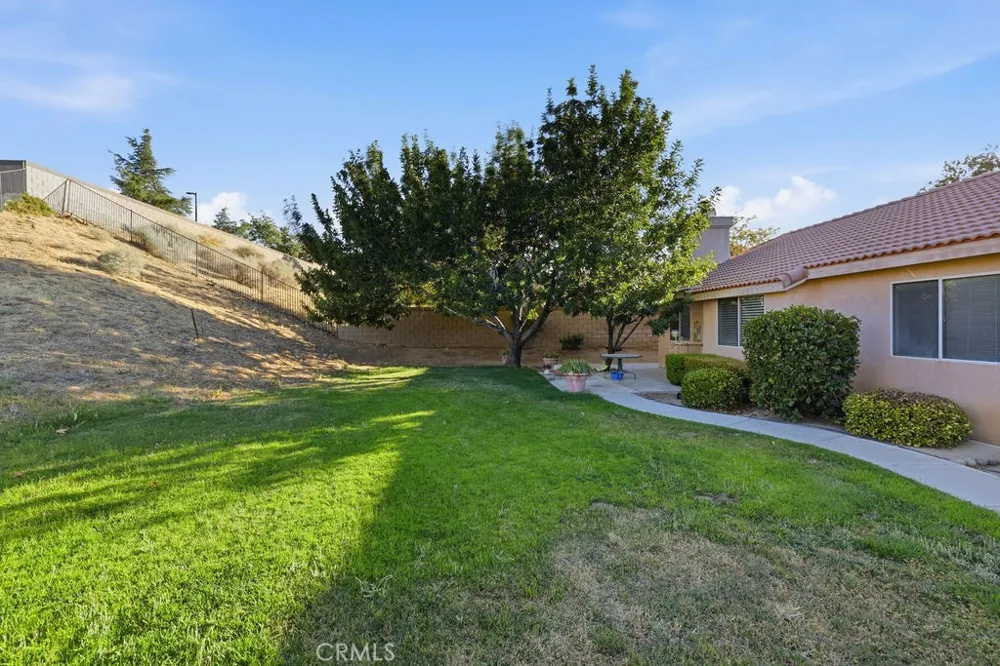 40324 Homeridge Palmdale, CA 93551