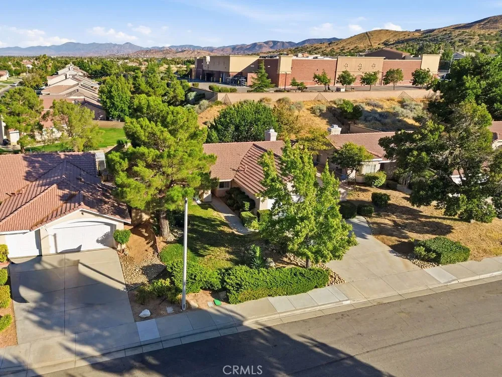 40324 Homeridge Palmdale, CA 93551