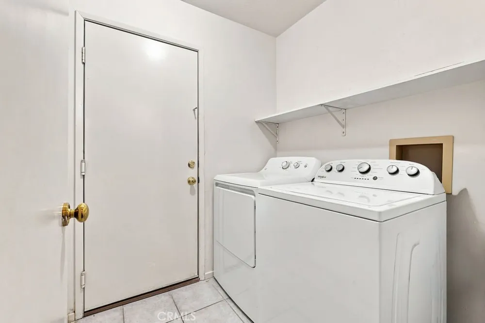 40324 Homeridge Palmdale, CA 93551