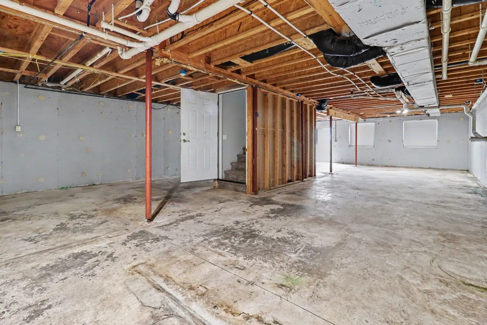 14743 Jefferson Road Morley, MI 49336