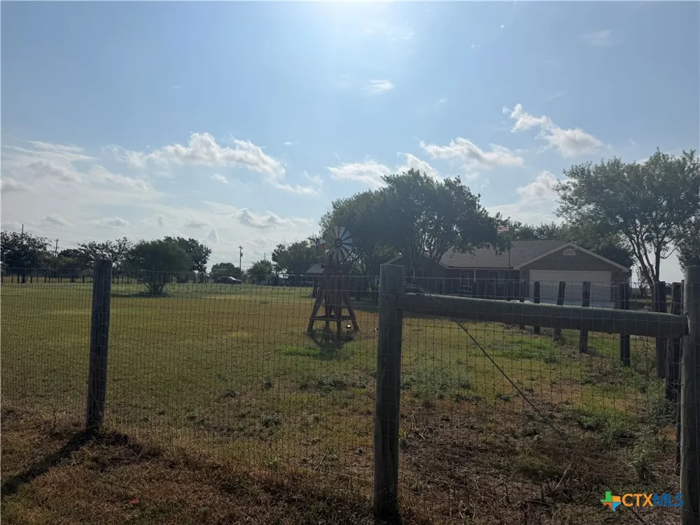 433 W Klein Road New Braunfels, TX 78130