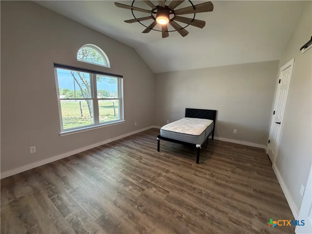 433 W Klein Road New Braunfels, TX 78130