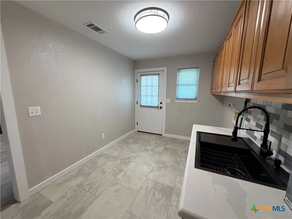 433 W Klein Road New Braunfels, TX 78130