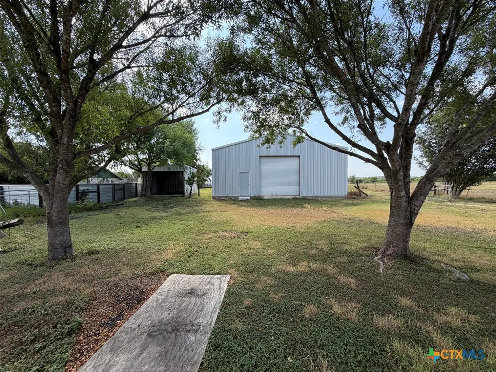 433 W Klein Road New Braunfels, TX 78130
