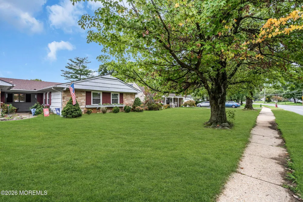580 Lloyd Road Matawan, NJ 07747