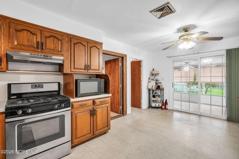 580 Lloyd Road Matawan, NJ 07747