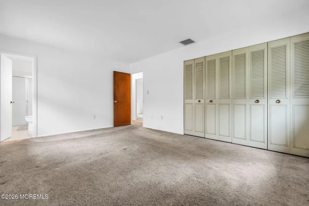 580 Lloyd Road Matawan, NJ 07747