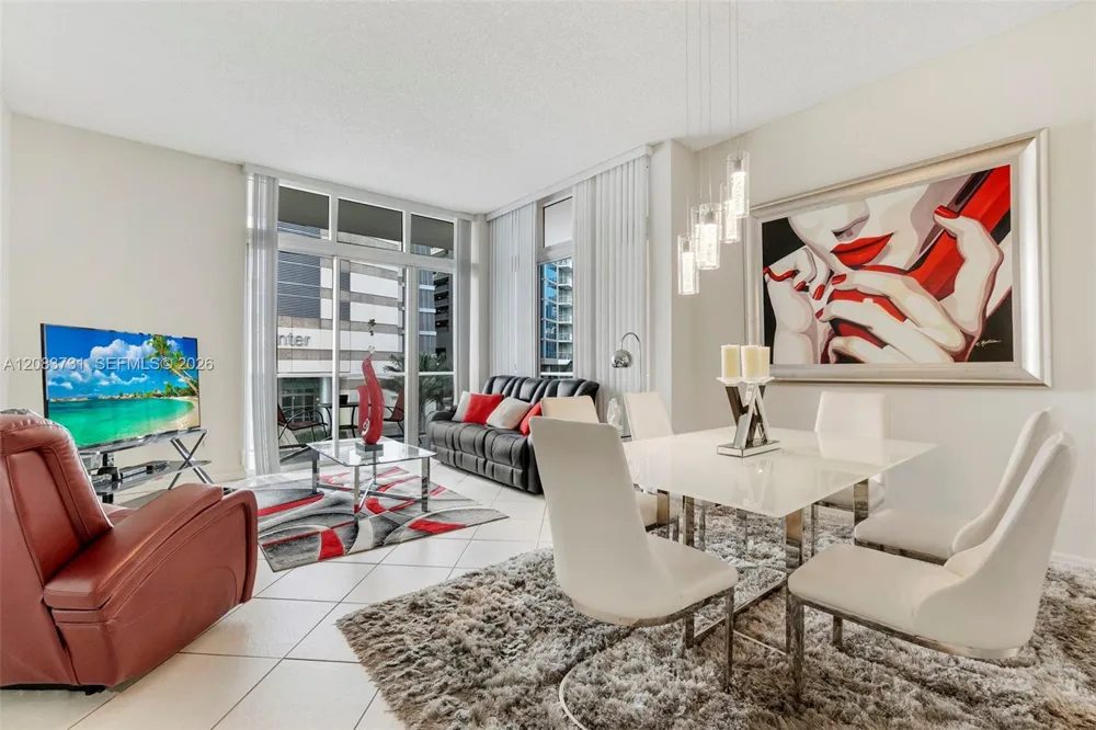 1155 Brickell Bay Dr #202 Miami, FL 33131