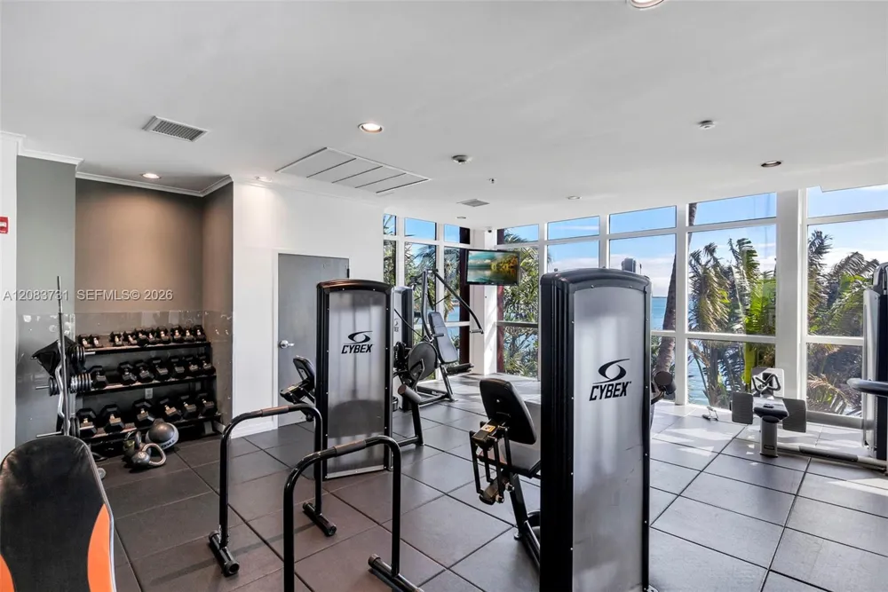 1155 Brickell Bay Dr #202 Miami, FL 33131