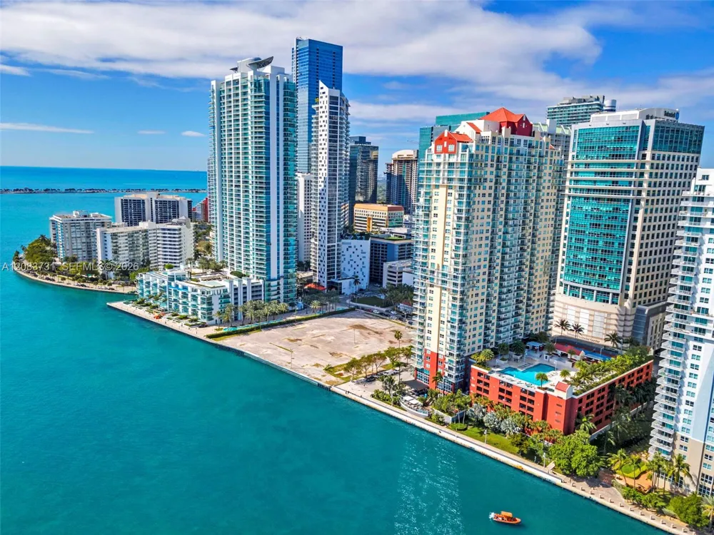 1155 Brickell Bay Dr #202 Miami, FL 33131
