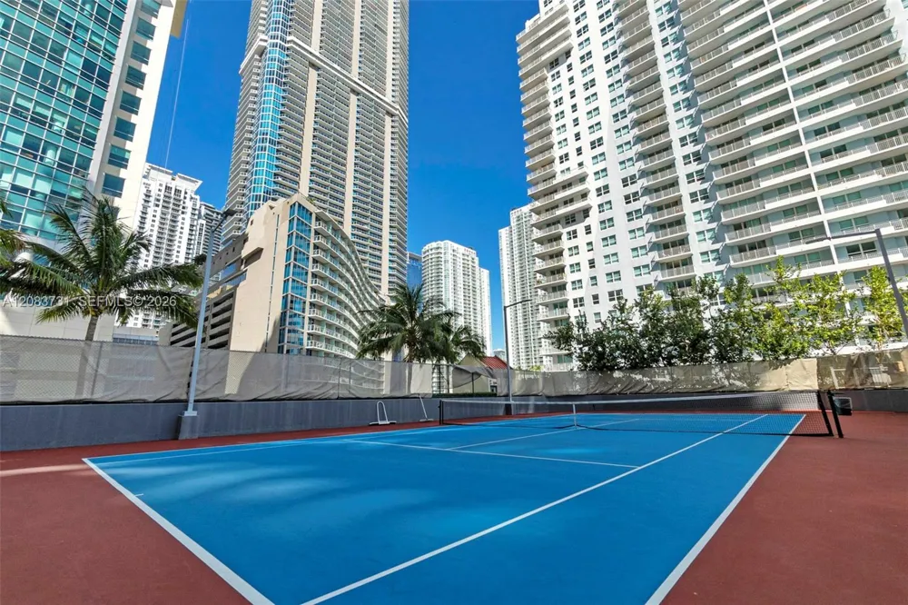 1155 Brickell Bay Dr #202 Miami, FL 33131