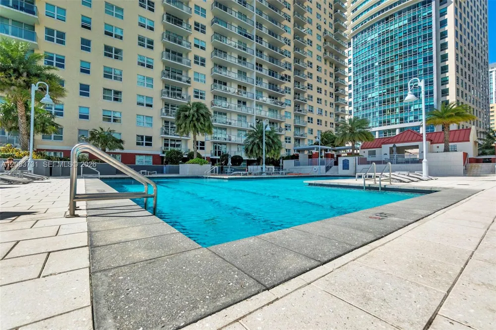 1155 Brickell Bay Dr #202 Miami, FL 33131