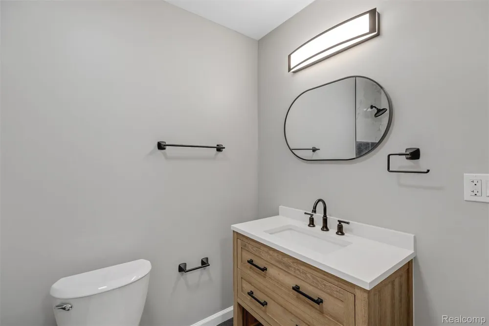 26261 La Muera Street Farmington Hills City, MI 48334