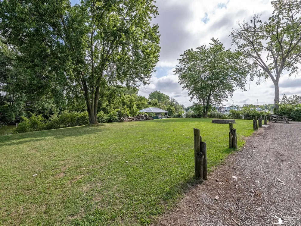 14060 Laplaisance Road Monroe Charter Township, MI 48161