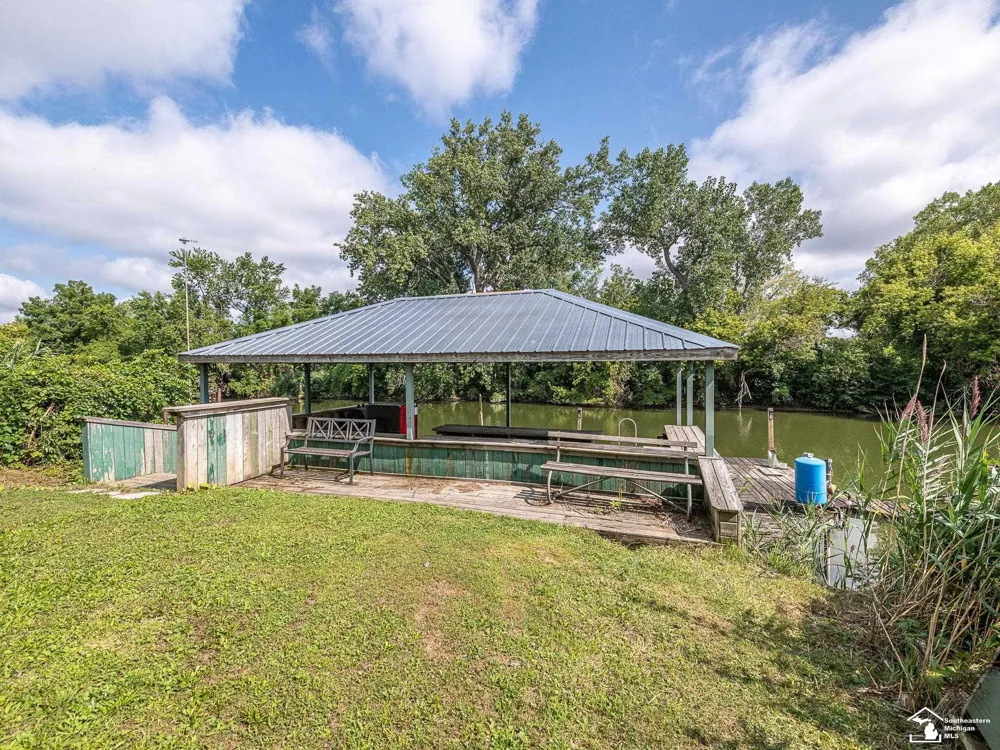 14060 Laplaisance Road Monroe Charter Township, MI 48161