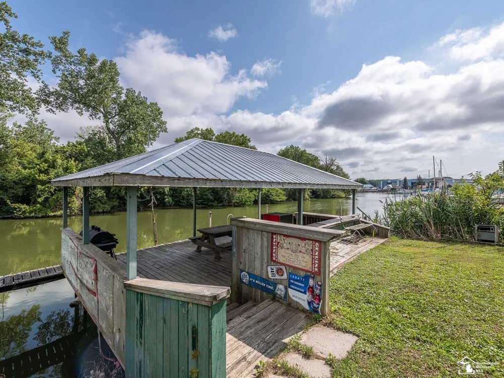 14060 Laplaisance Road Monroe Charter Township, MI 48161