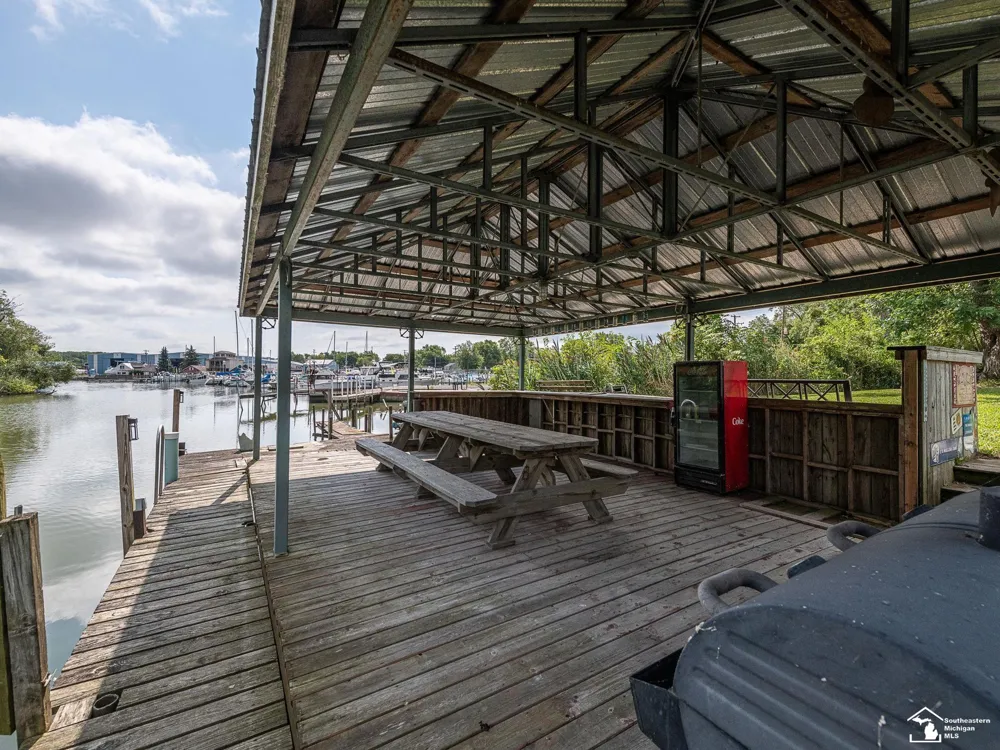 14060 Laplaisance Road Monroe Charter Township, MI 48161