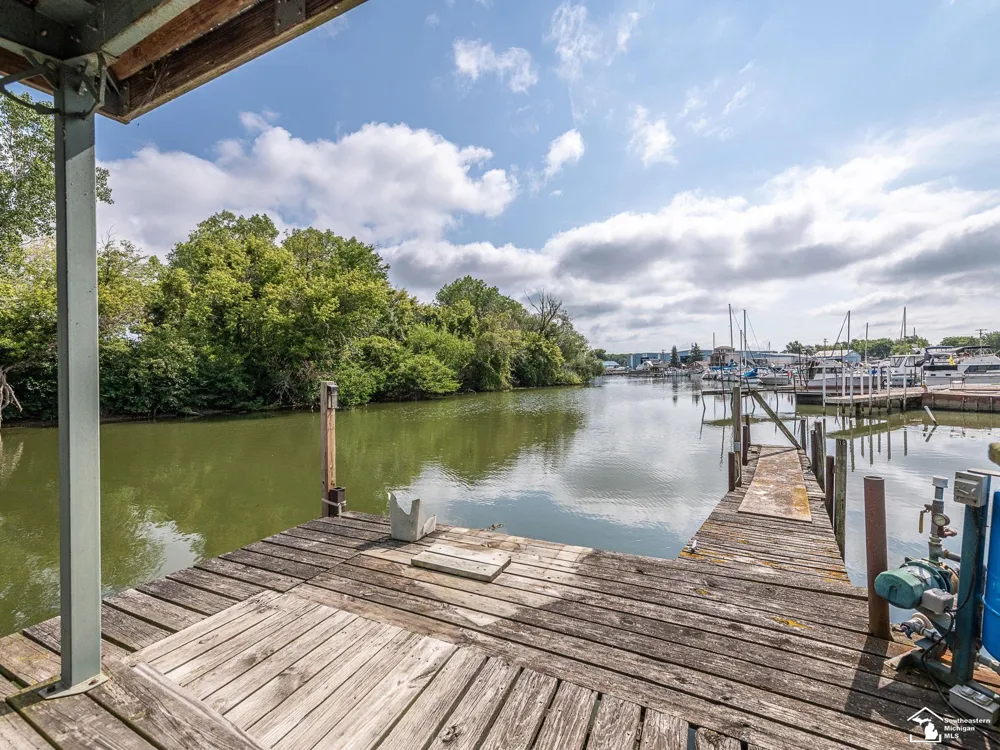 14060 Laplaisance Road Monroe Charter Township, MI 48161