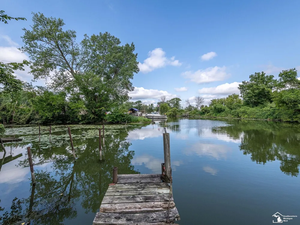 14060 Laplaisance Road Monroe Charter Township, MI 48161
