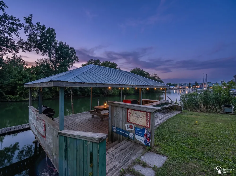 14060 Laplaisance Road Monroe Charter Township, MI 48161