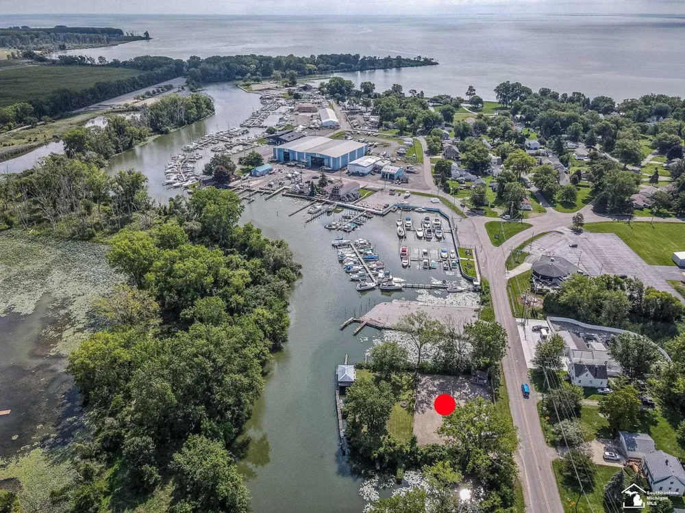 14060 Laplaisance Road Monroe Charter Township, MI 48161