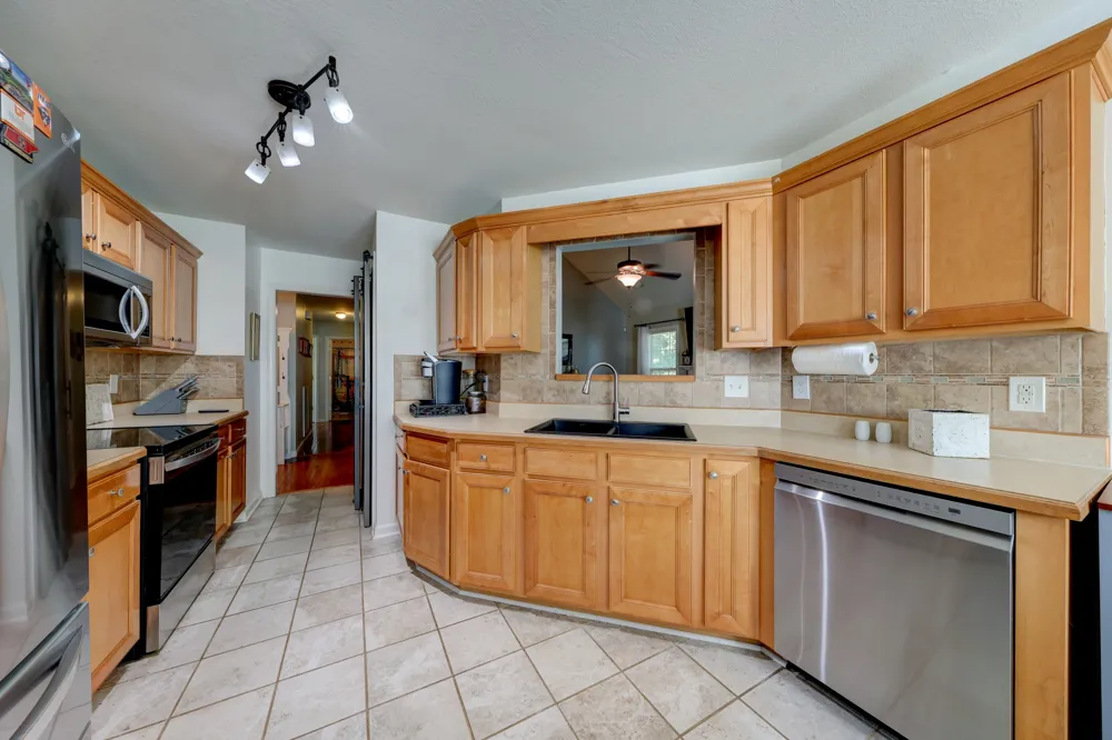 3141 Holly Pt Clarksville, TN 37043