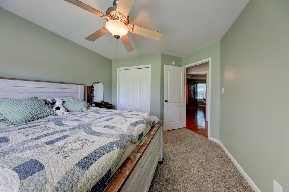 3141 Holly Pt Clarksville, TN 37043