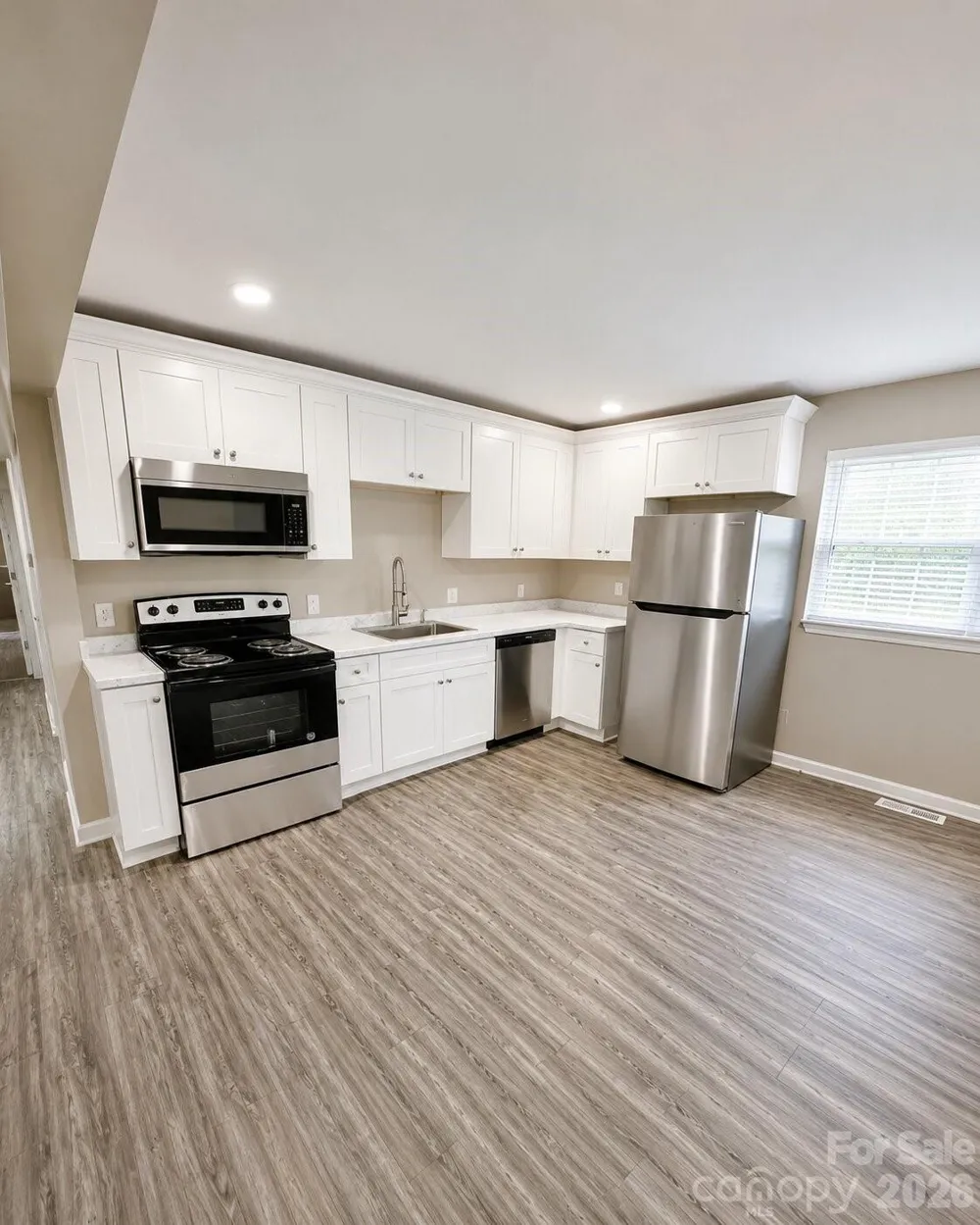 2756 Coronet Way Charlotte, NC 28208
