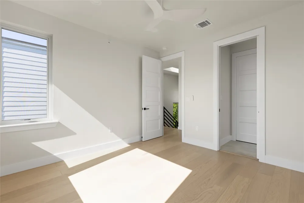 100 W Odell Street #2 Austin, TX 78752
