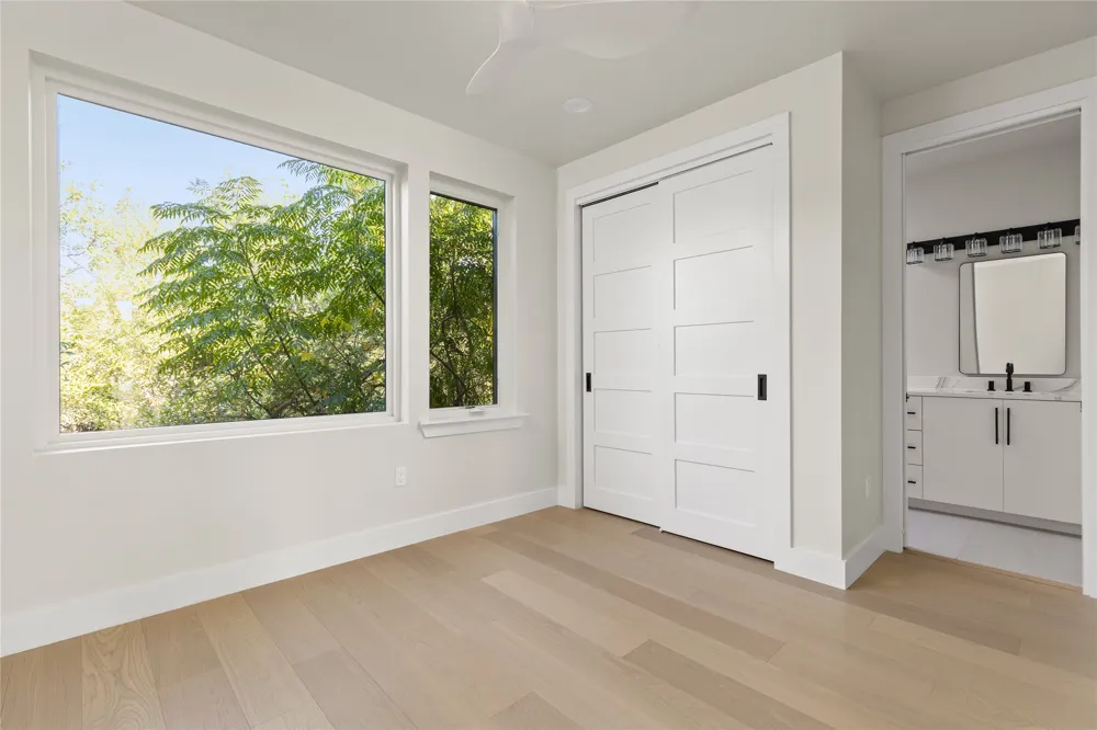 100 W Odell Street #2 Austin, TX 78752