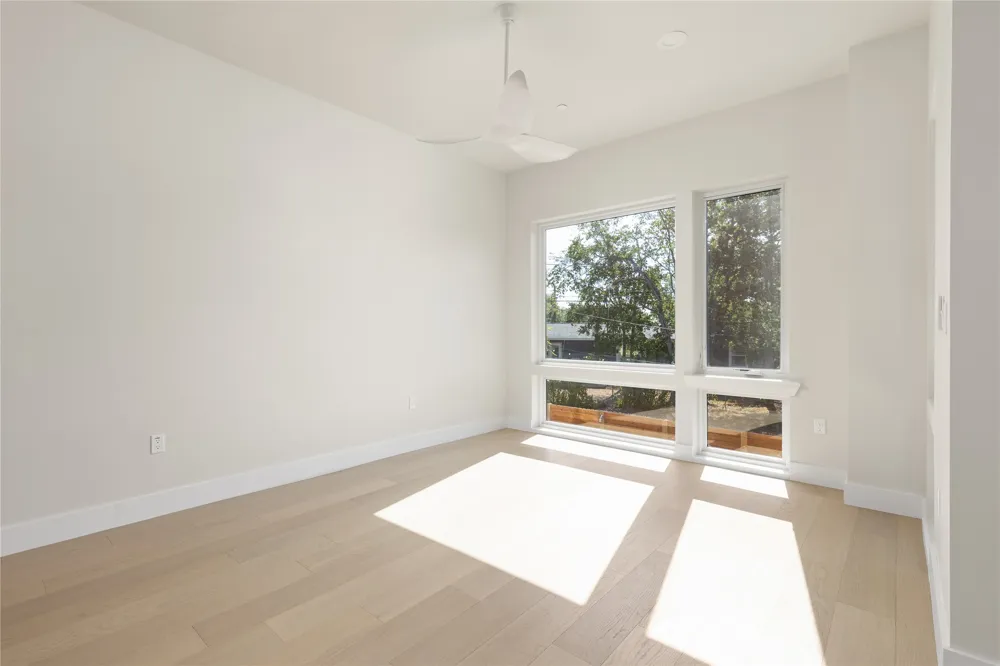100 W Odell Street #2 Austin, TX 78752
