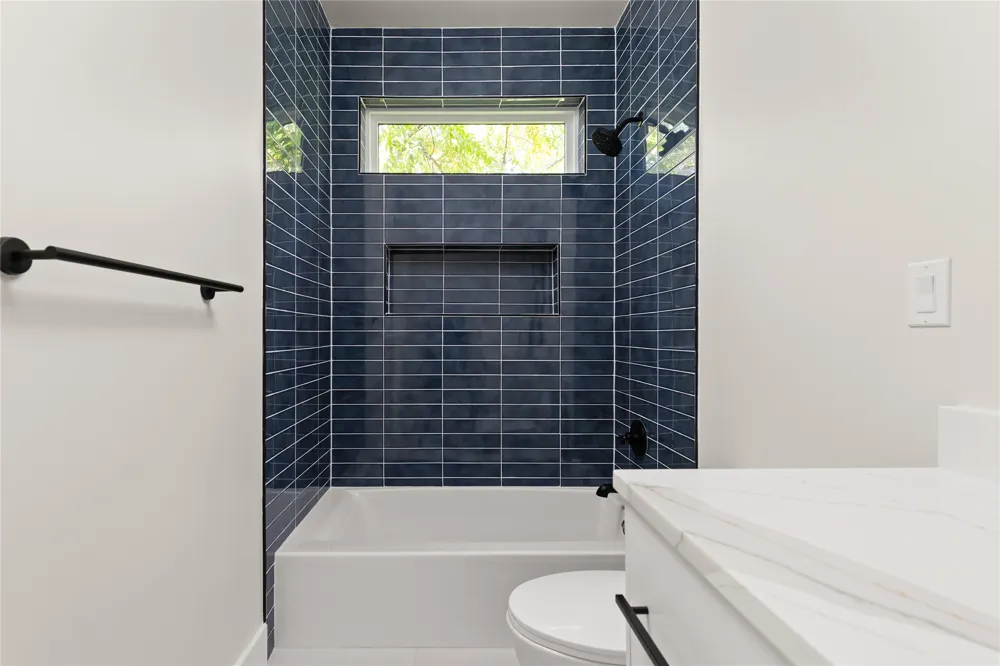 100 W Odell Street #2 Austin, TX 78752