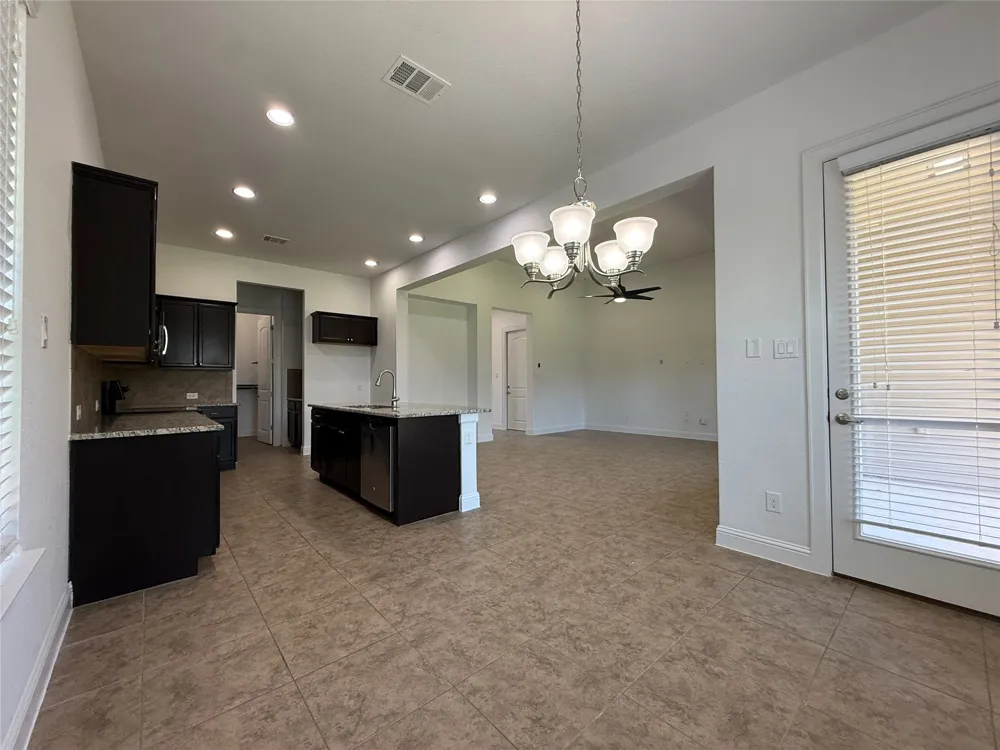 1512 Long Shadow Lane Georgetown, TX 78628