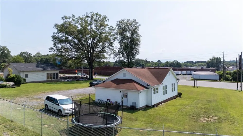 2213 Cleveland Highway Dalton, GA 30721