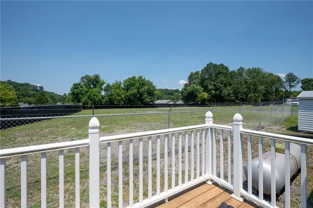 2213 Cleveland Highway Dalton, GA 30721