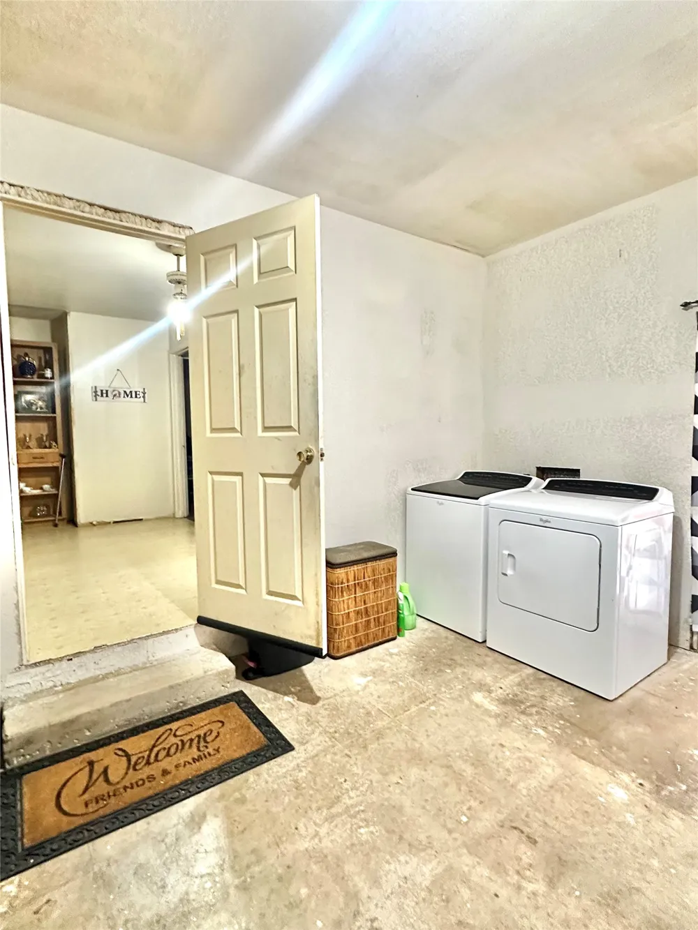 1133 W Parsonage Street Winters, TX 79567