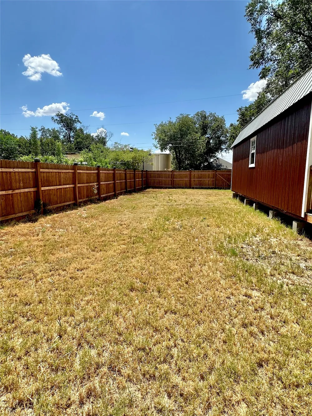 1133 W Parsonage Street Winters, TX 79567