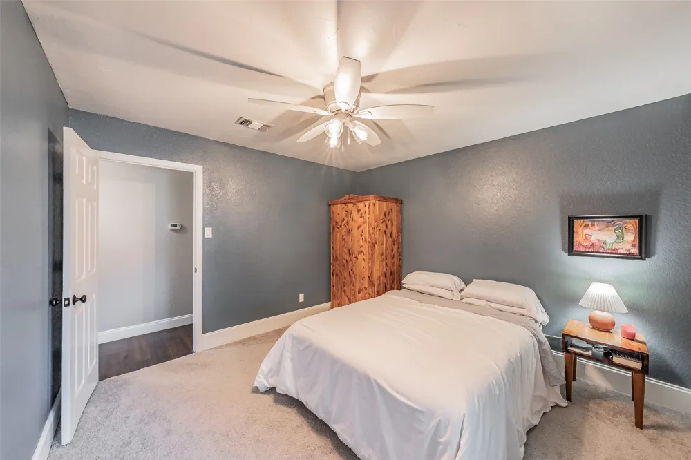 5500 Meadow Oak Street North Richland Hills, TX 76180