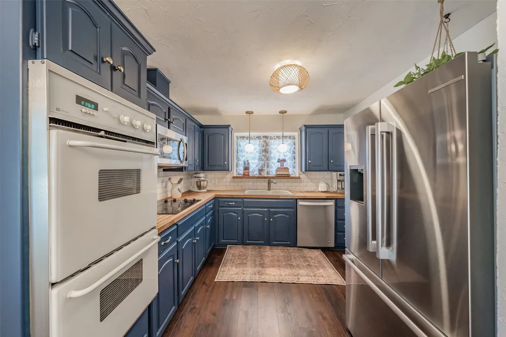 5500 Meadow Oak Street North Richland Hills, TX 76180
