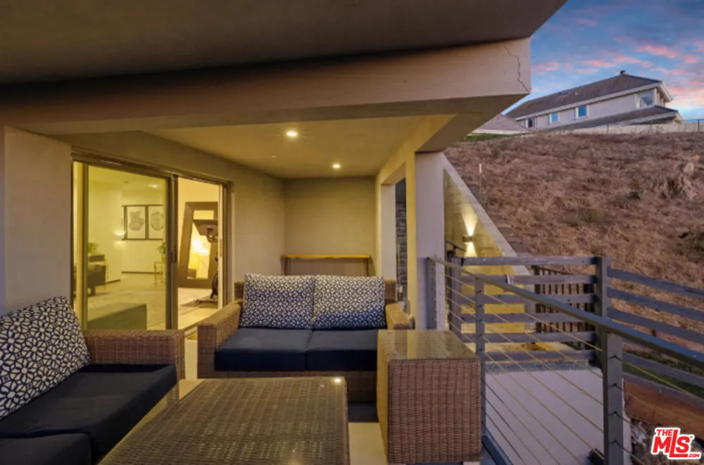 3004 Sequit Dr Malibu, CA 90265
