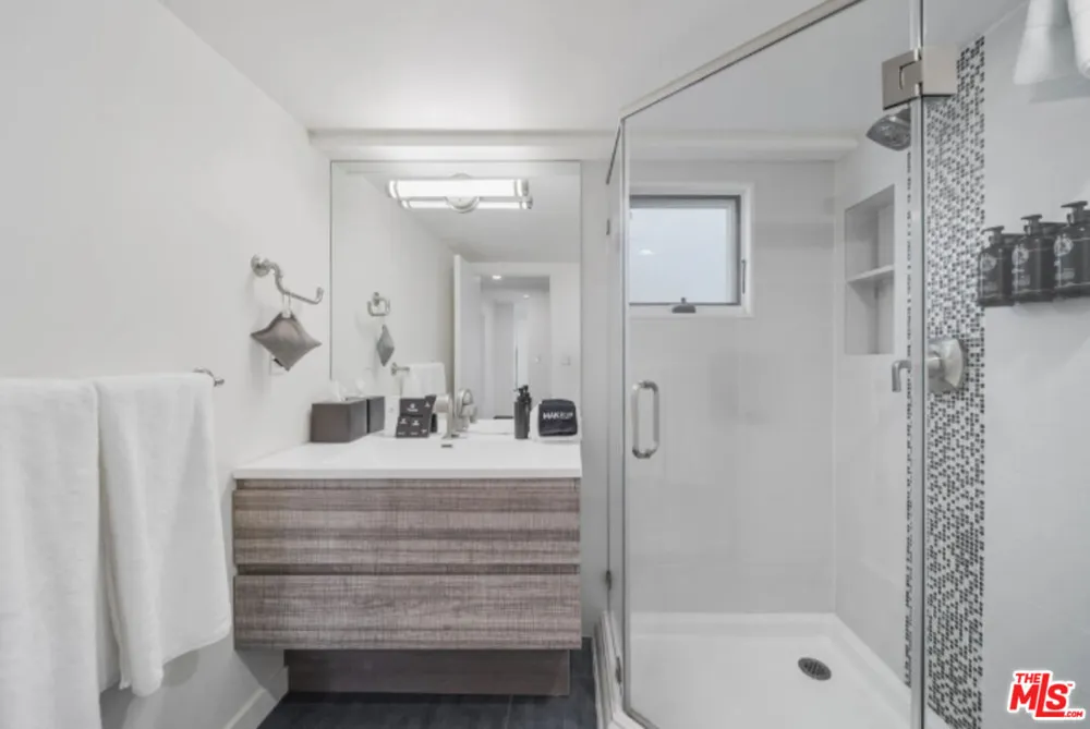 3004 Sequit Dr Malibu, CA 90265